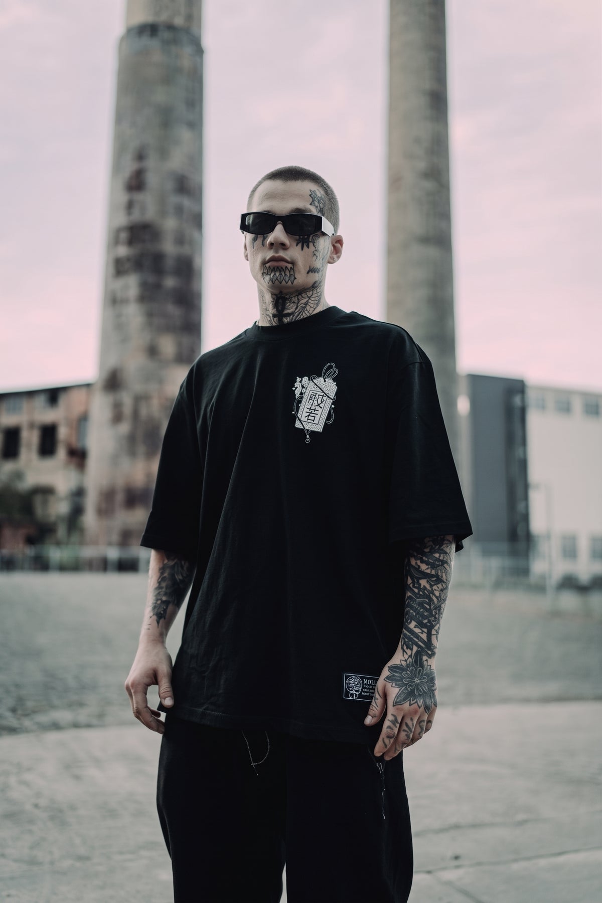 D.01 - HANNYA PREMIUM SEMIOVERSIZE TEE UNISEX
