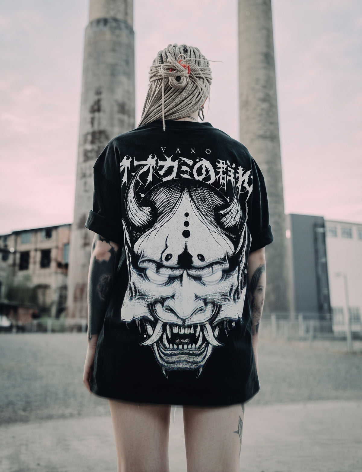 D.01 - HANNYA PREMIUM SEMIOVERSIZE TEE UNISEX
