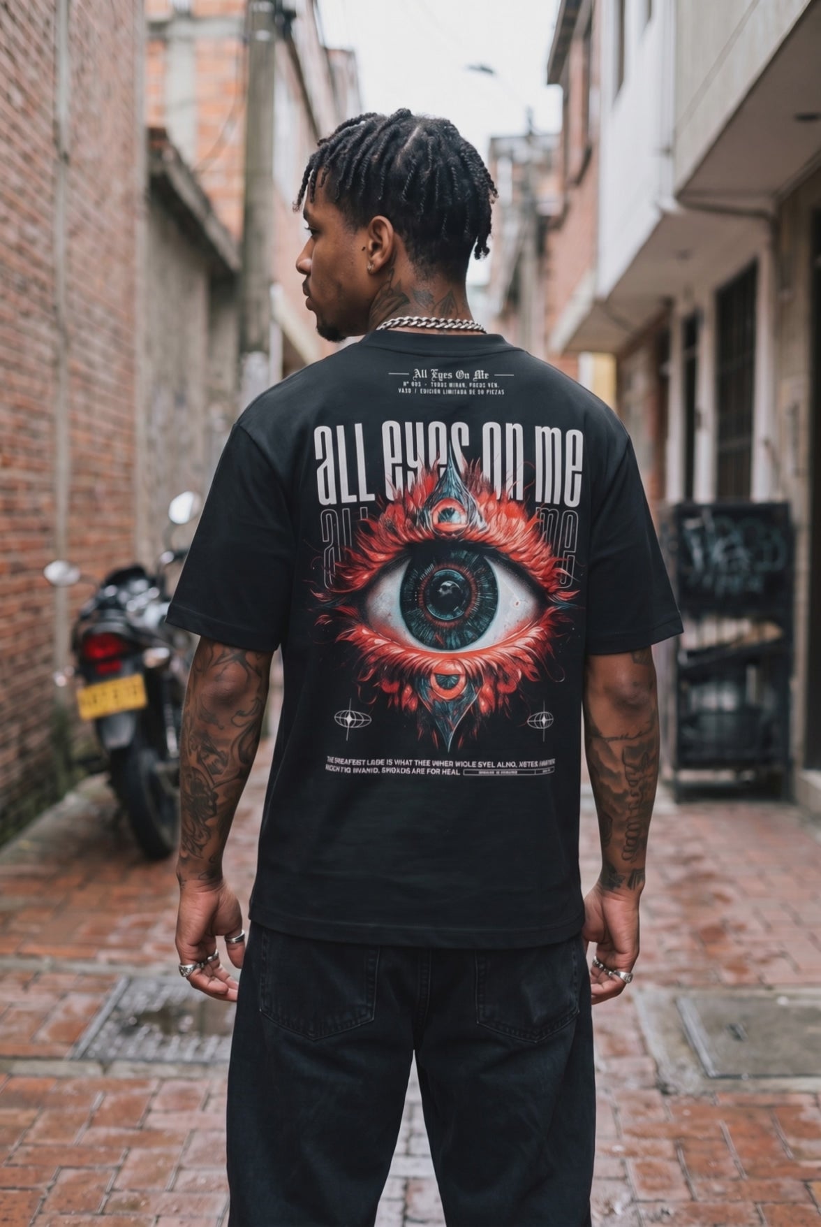 Video camiseta All Eyes On Me VAXO